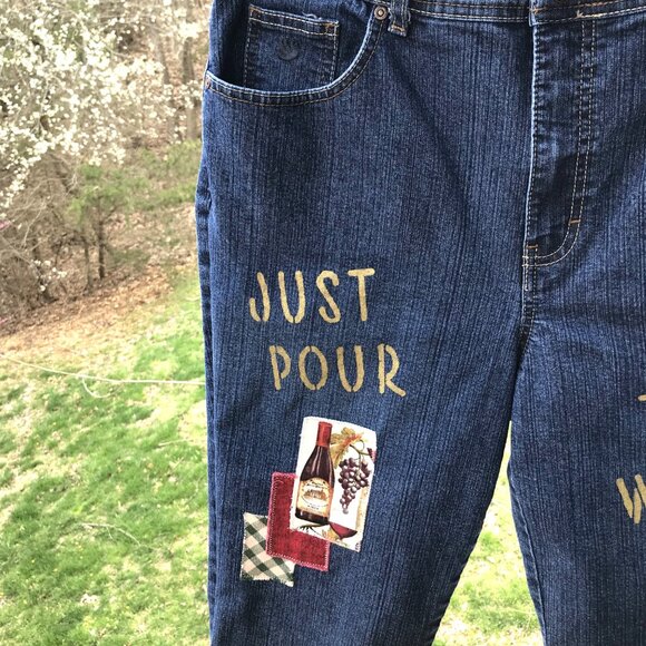 Upcycled Gloria Vanderbilt Patchwork Denim Capris Shorts, Painted Wine Theme, 14 - Picture 6 of 14